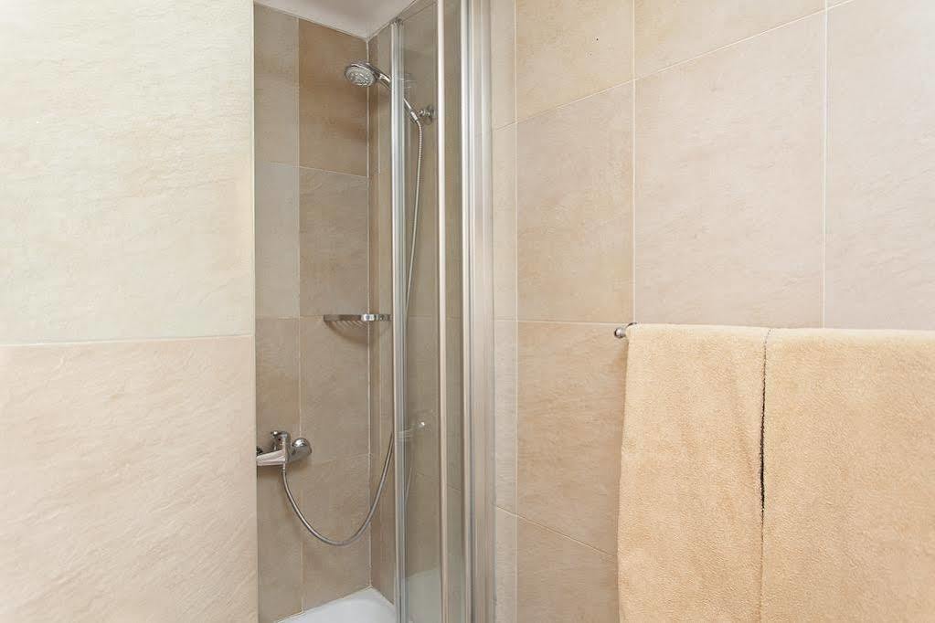 Bairrus Lisbon Apartments - Rossio Екстер'єр фото